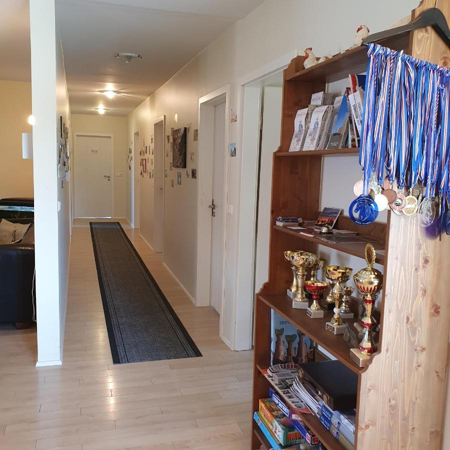 Hvammur 2 Guesthouse Red House Блондуос Екстериор снимка